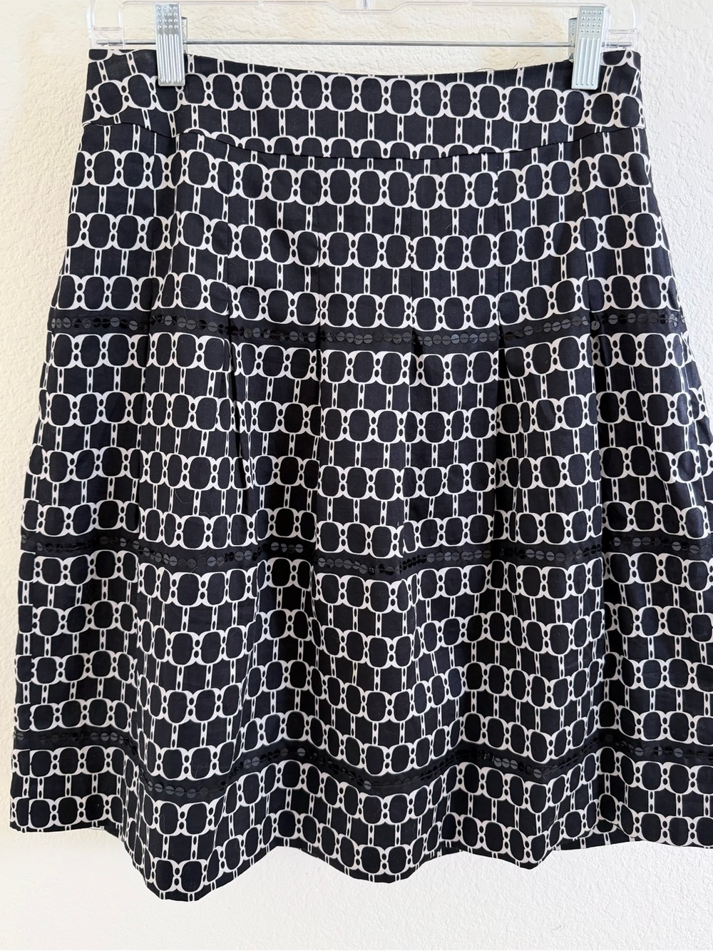 WHBM & ATL Set of 2 Skirts; B&W Pleated Floral + B&W Checkered (Size 2)